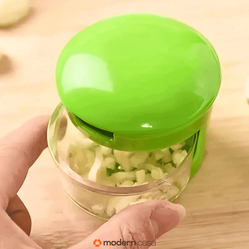 Cortador e Amassador de alho com armazenamento